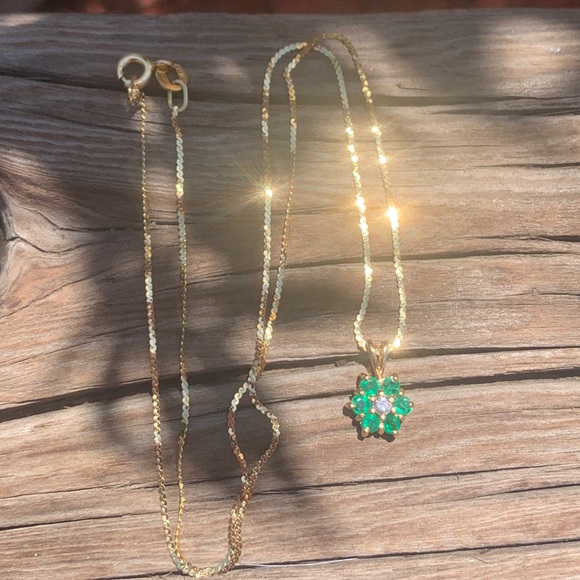 14K Gold Emerald & Diamond Necklace - Picture 4 of 4